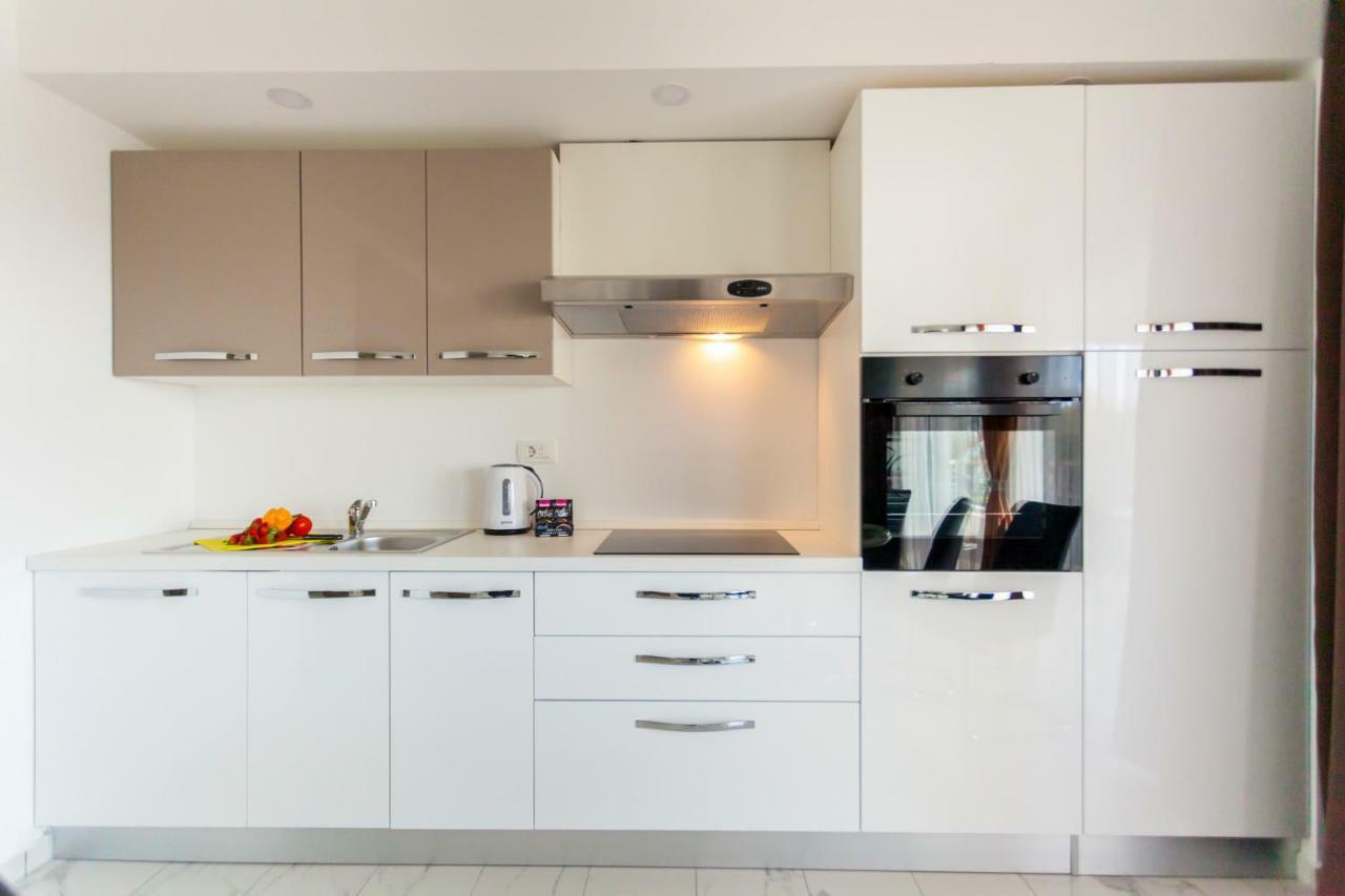Apartments Kudec By El-Pi Tours Malinska Ngoại thất bức ảnh
